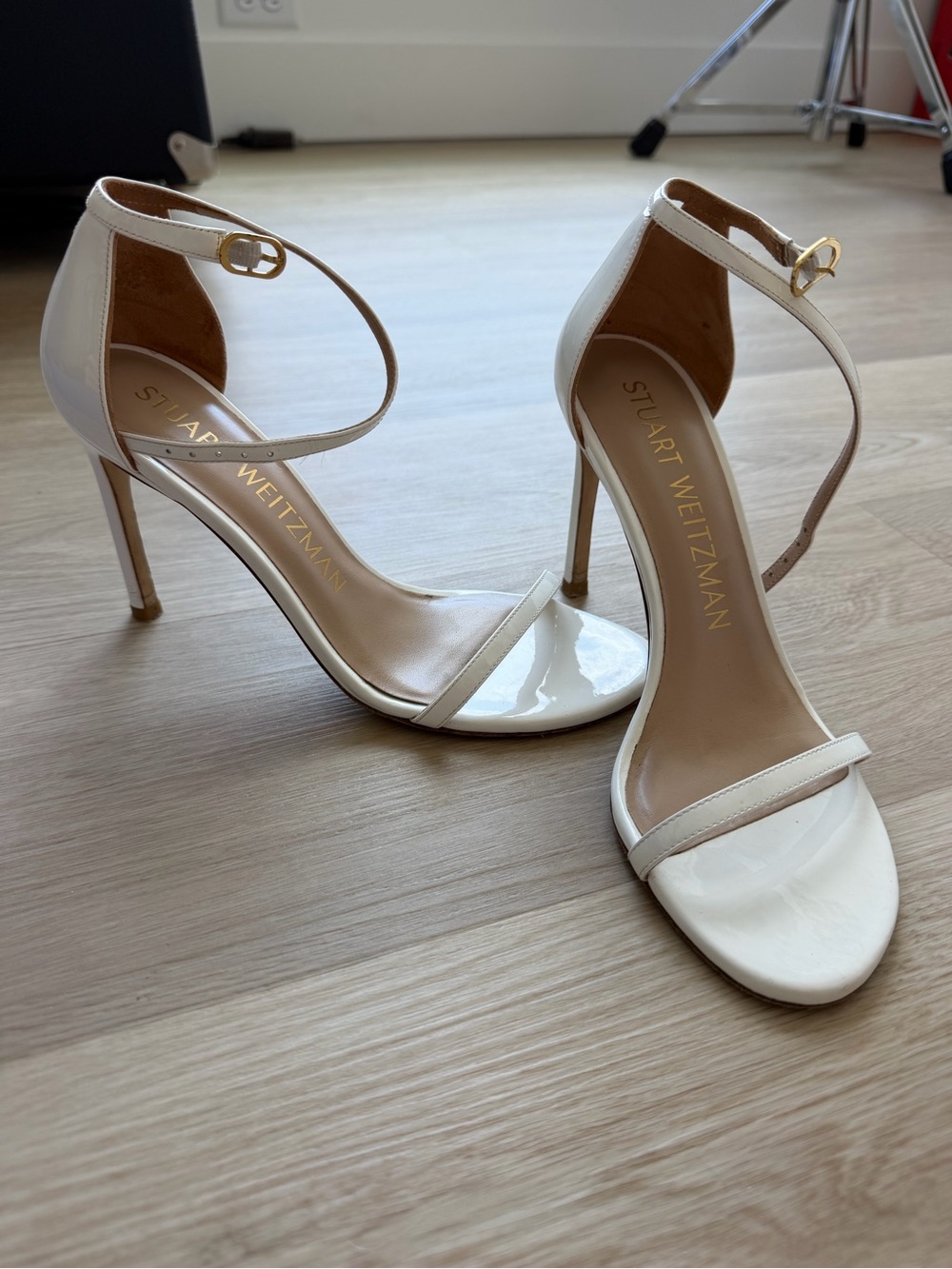 Stuart Weitzman white Patent Ankle-Strap Stiletto Nudist Song 95 Sandals sz 6.5